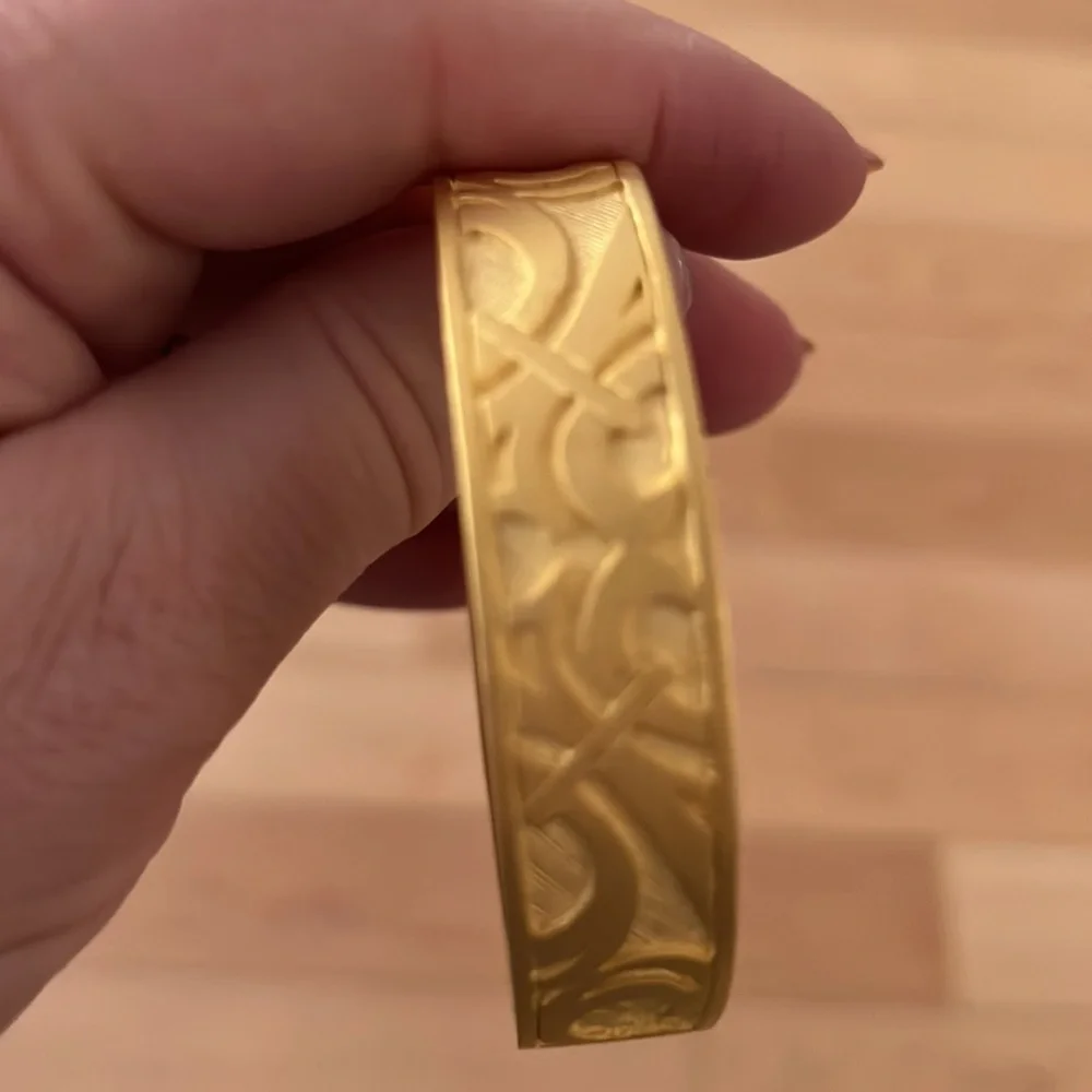 Bracelet Gold Fleur de lis French Kande custom piece bracelet - Picture 3 of 5